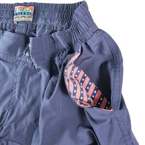 Burlebo Everyday Shorts Mens Size L Navy Blue USA Print Pockets Stretch Gorpcore